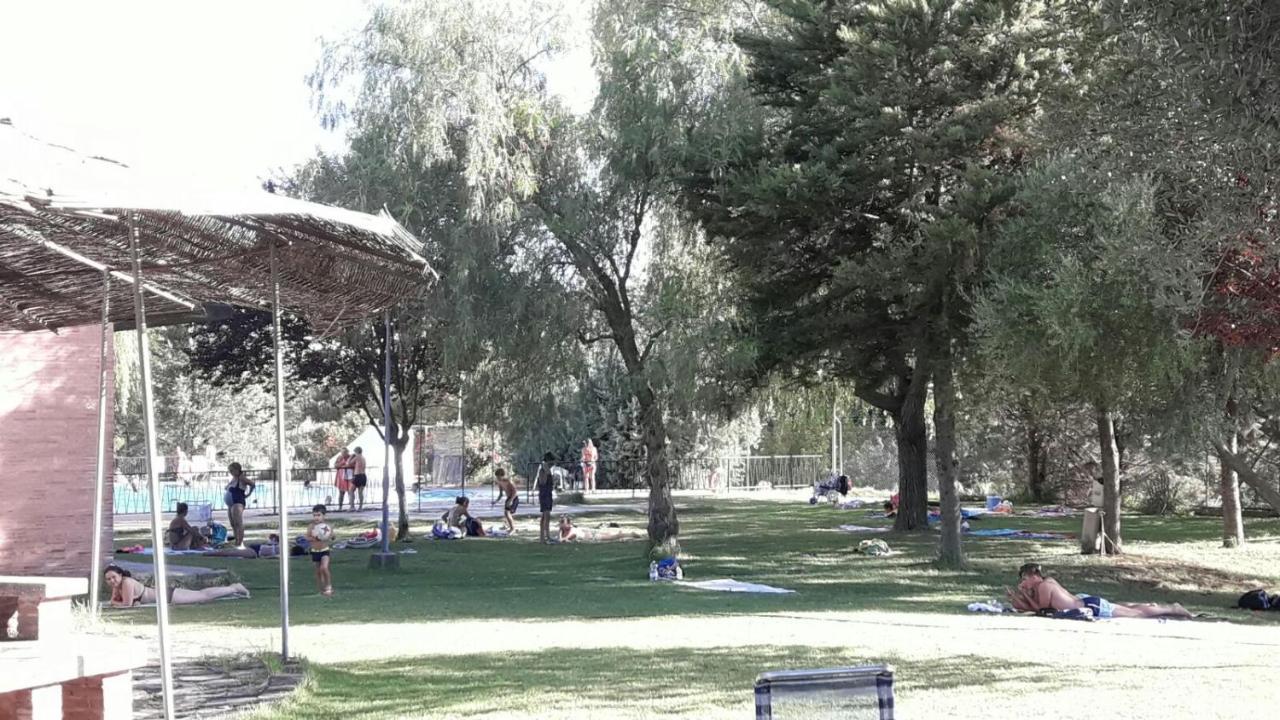 Casa Rural Sierra De Huelva アローチェ エクステリア 写真